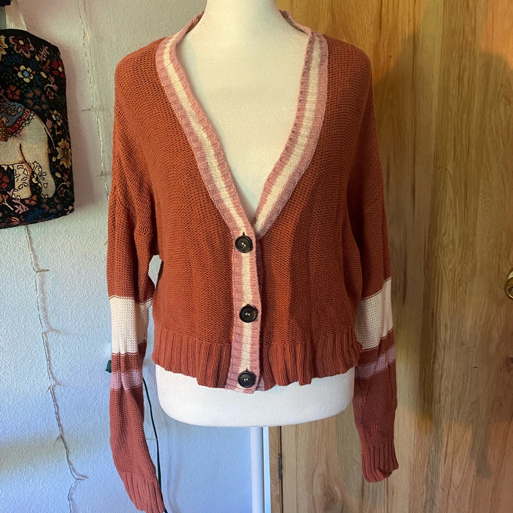 American Eagle Outfitters cropped cardigan